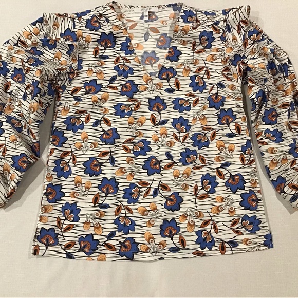 Derek Lam 10 Crosby Oona V neck Top - Picture 2 of 6